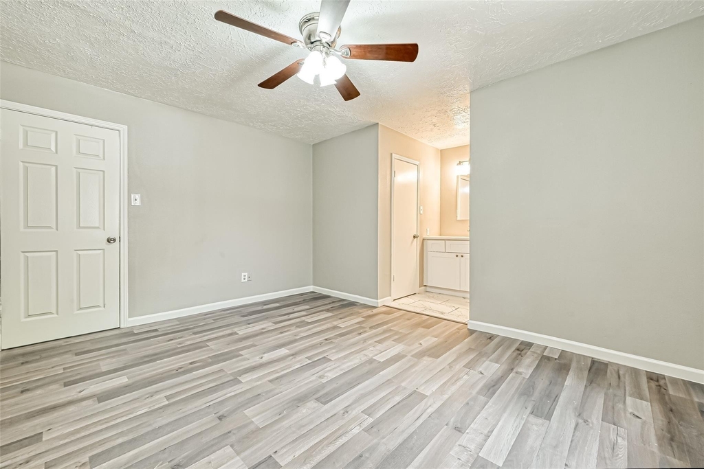 3527 Acorn Springs Lane - Photo 26