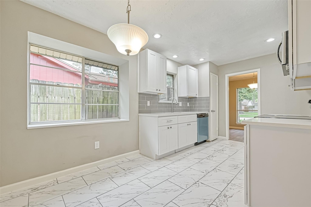 3527 Acorn Springs Lane - Photo 17