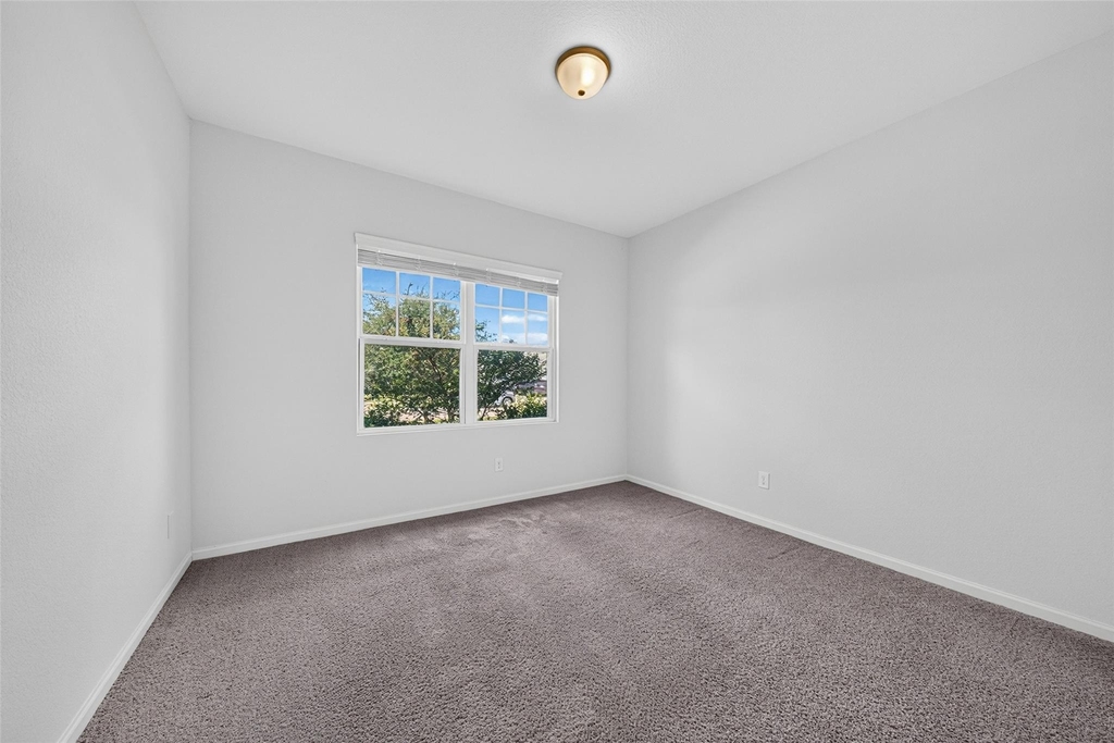 980 Blue Beech Lane - Photo 16