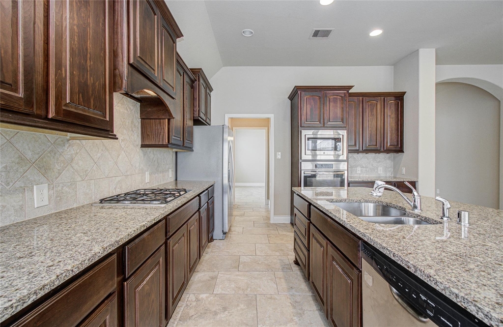 3814 Trophy Ridge Drive - Photo 18