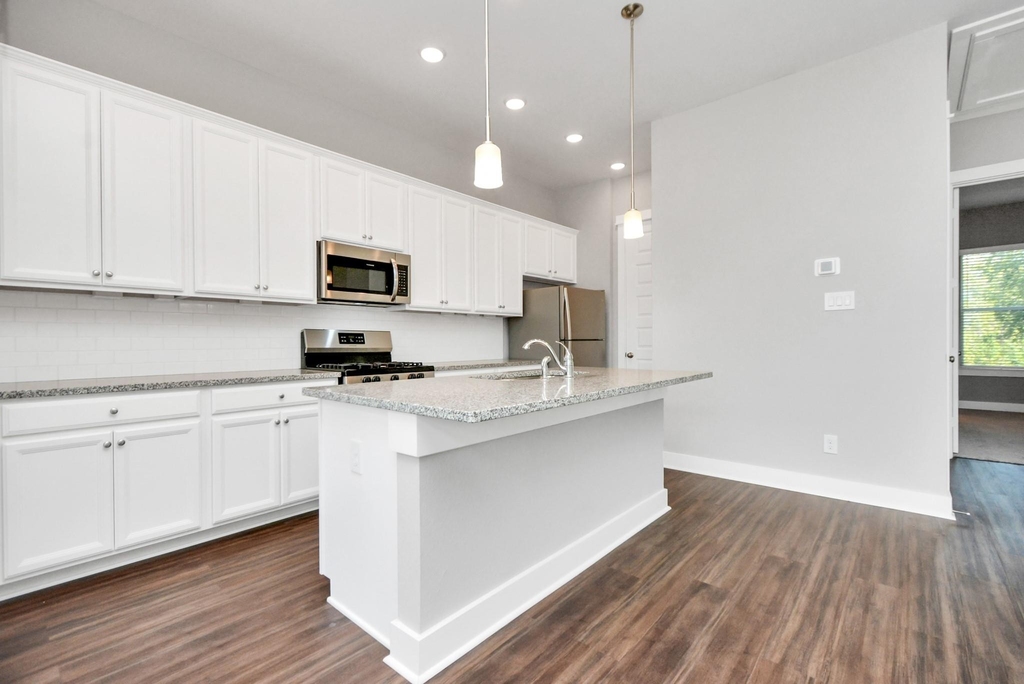 705 Strawberry Pines Court - Photo 5