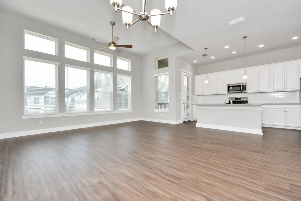 705 Strawberry Pines Court - Photo 10