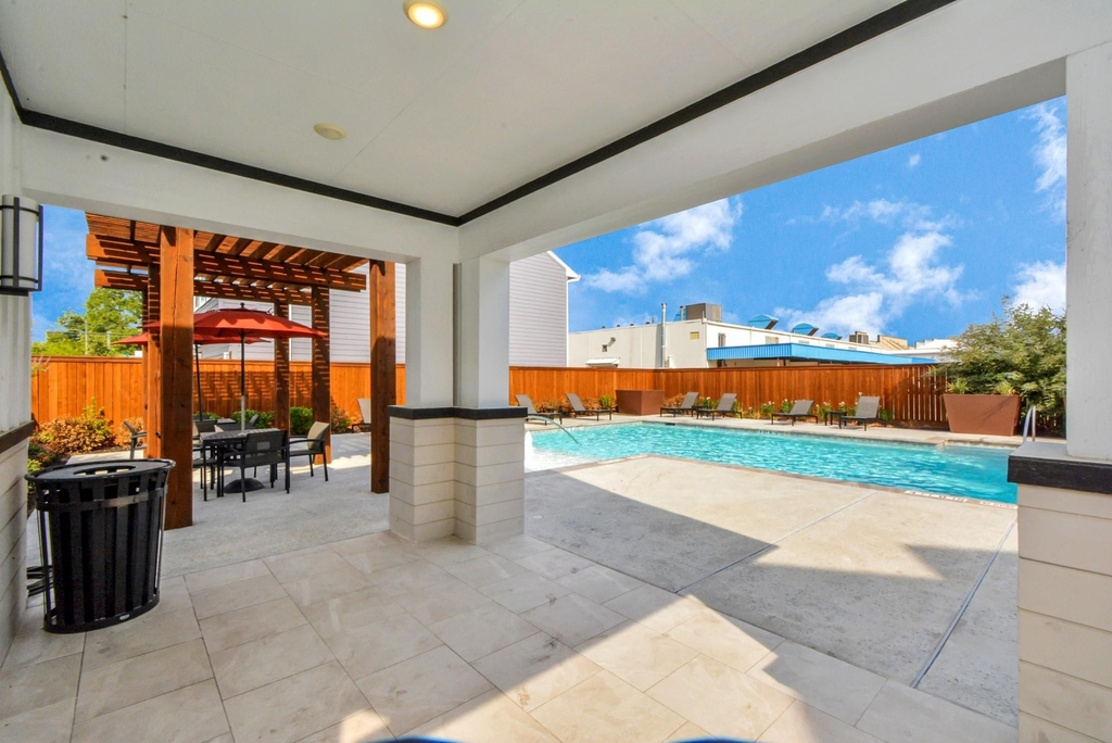 705 Strawberry Pines Court - Photo 42
