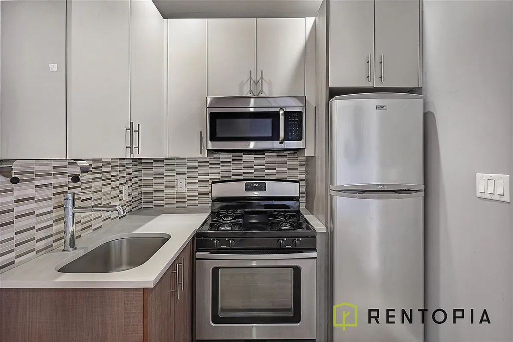 679 Grand Street - Photo 1