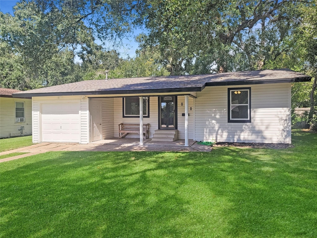121 Wisteria Street - Photo 20
