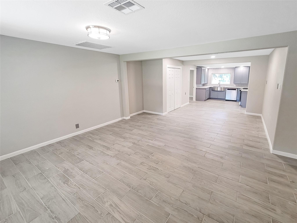 121 Wisteria Street - Photo 6