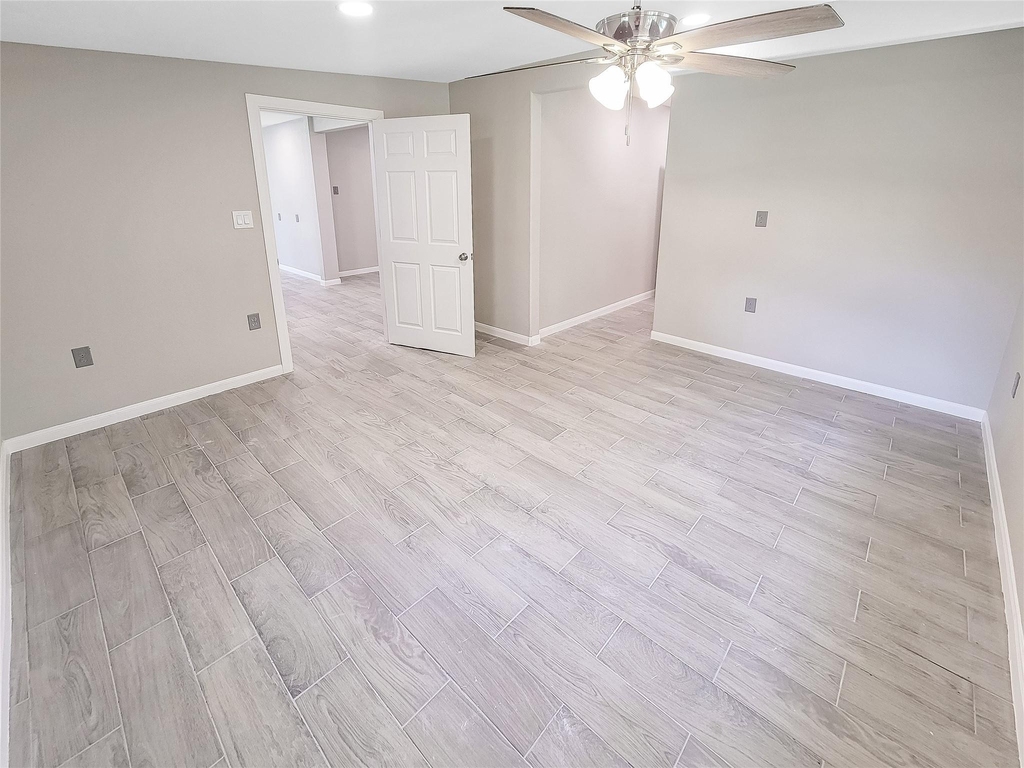 121 Wisteria Street - Photo 7