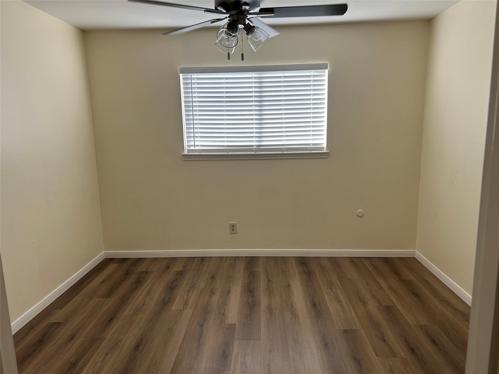 11419 Stancliff Road - Photo 8