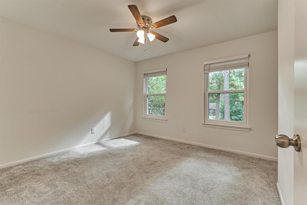 26 Sylvan Forest Drive - Photo 31