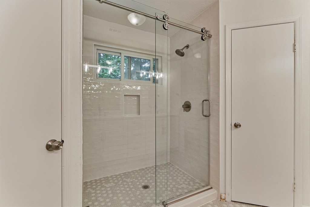 26 Sylvan Forest Drive - Photo 29