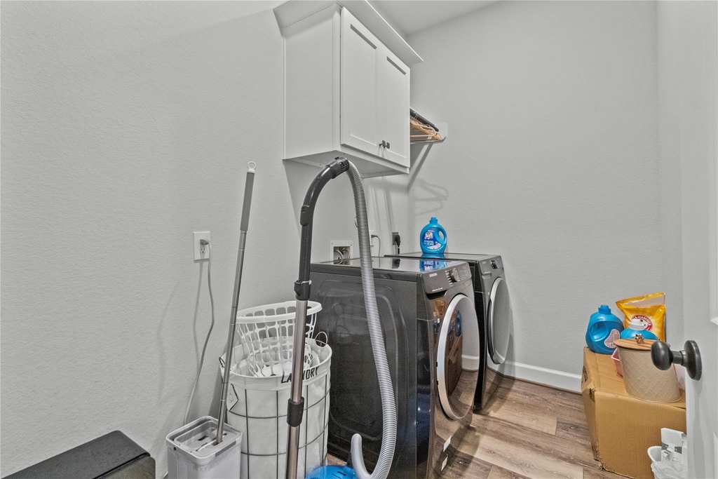 30427 Watershed Way - Photo 18