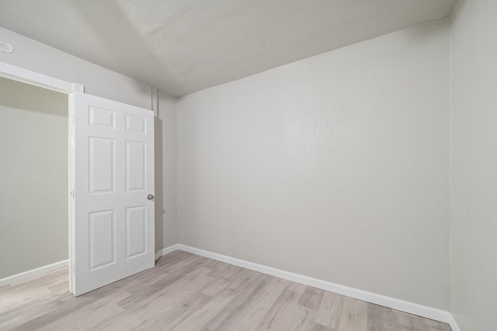 19419 Lake Hollow Lane - Photo 19