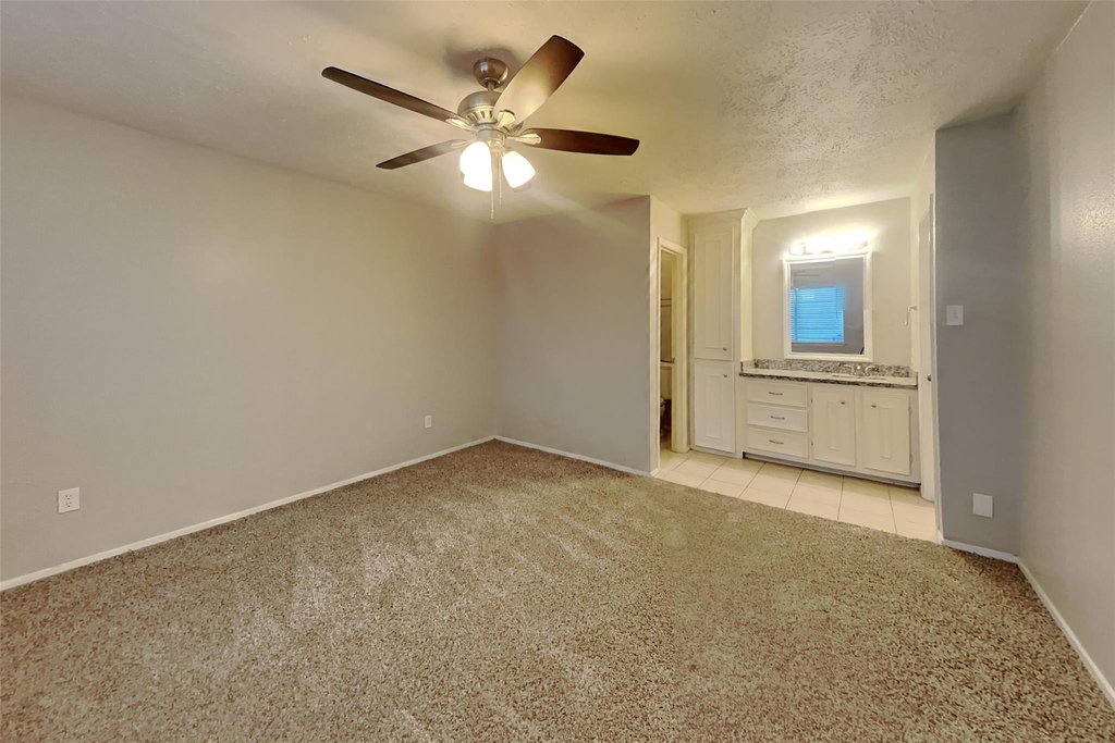 16731 Pebbleglen Drive - Photo 8