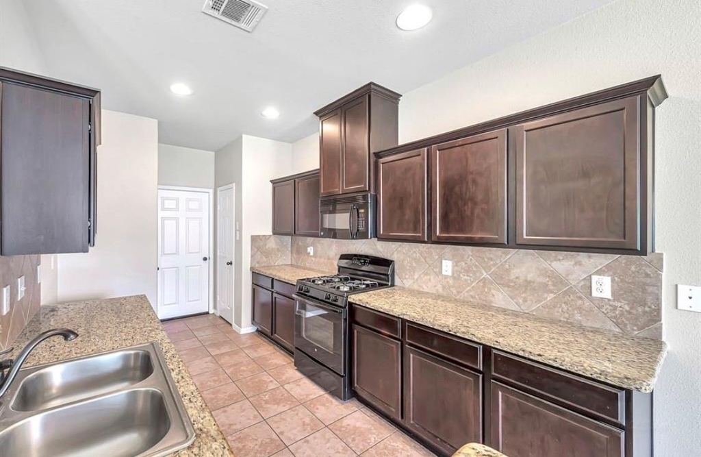 6043 Shelbourne Park Lane - Photo 3