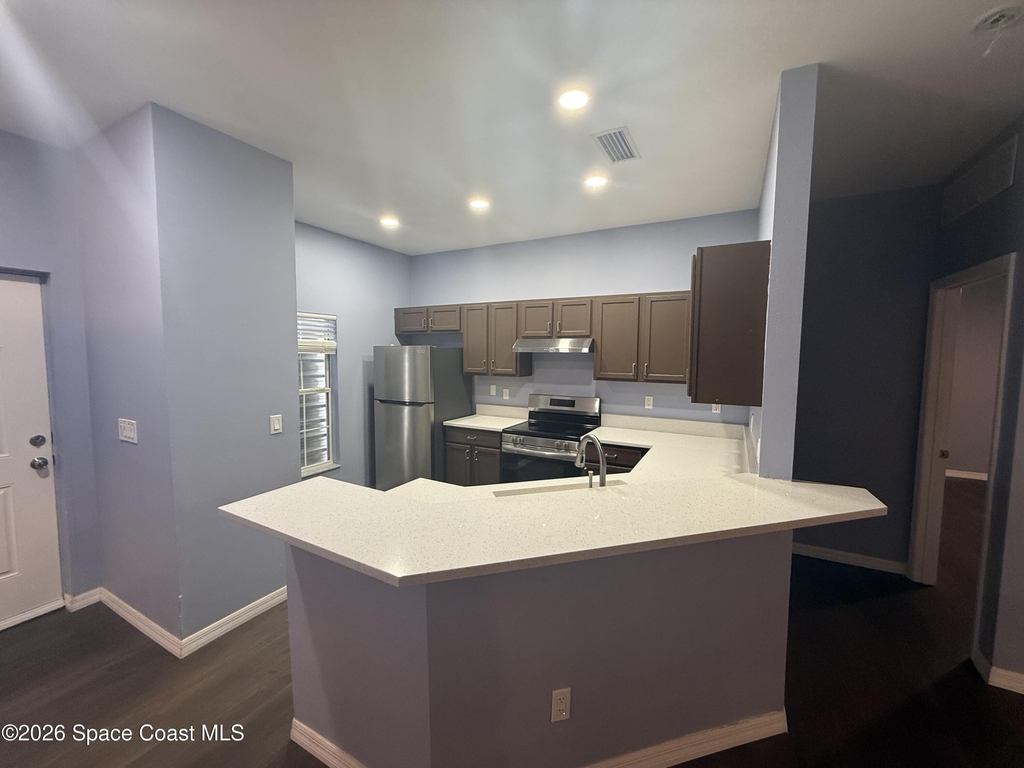 249 Emerson Drive Nw - Photo 1