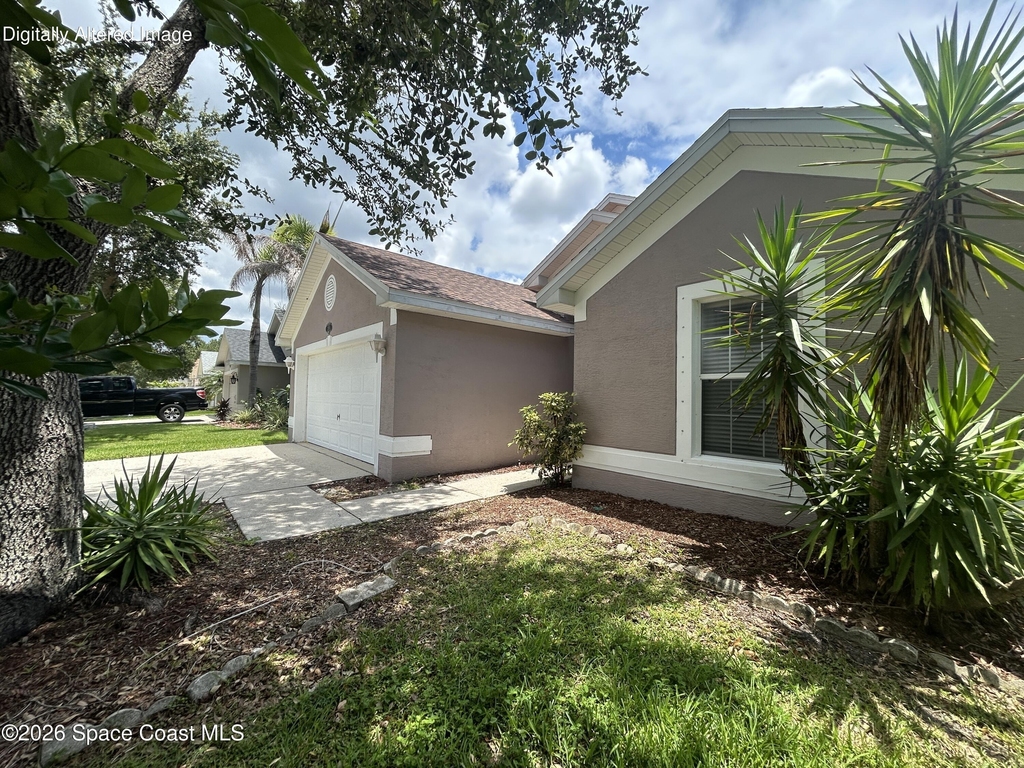 2891 Stratford Pointe Drive - Photo 0
