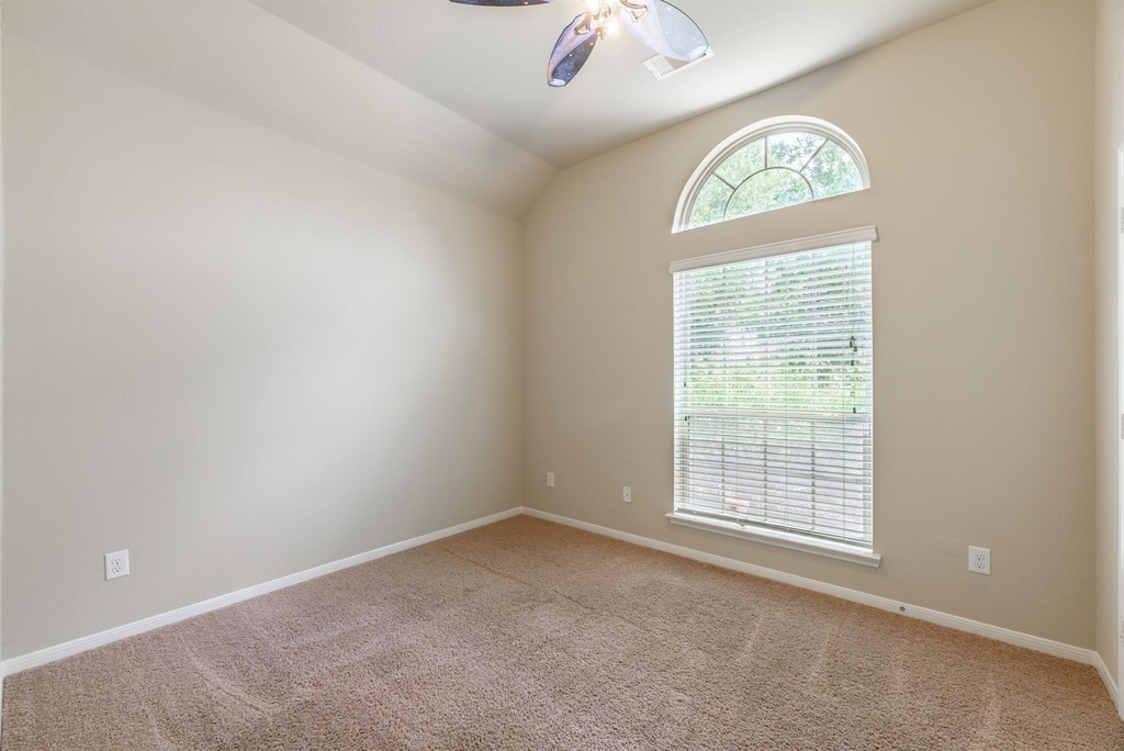 202 Black Swan Place - Photo 21