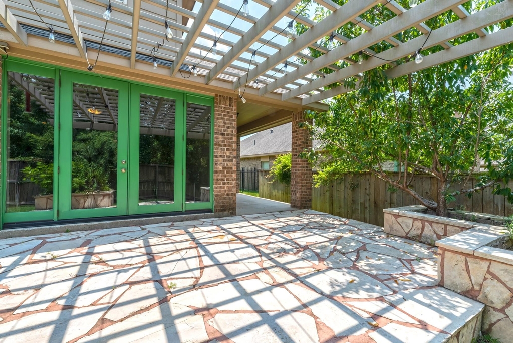 202 Black Swan Place - Photo 34