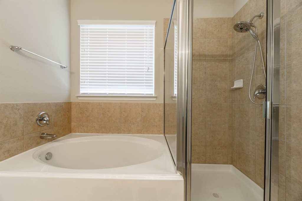 202 Black Swan Place - Photo 17