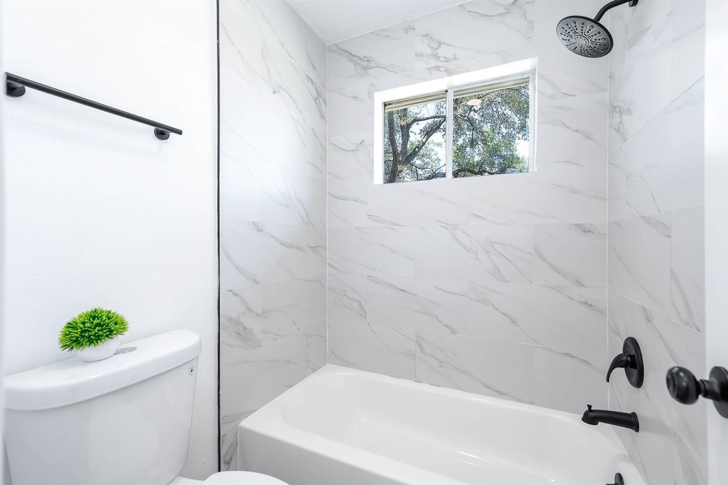14310 Southline Road - Photo 16