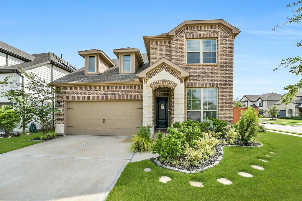 7106 Bur Oak Bend Way - Photo 0
