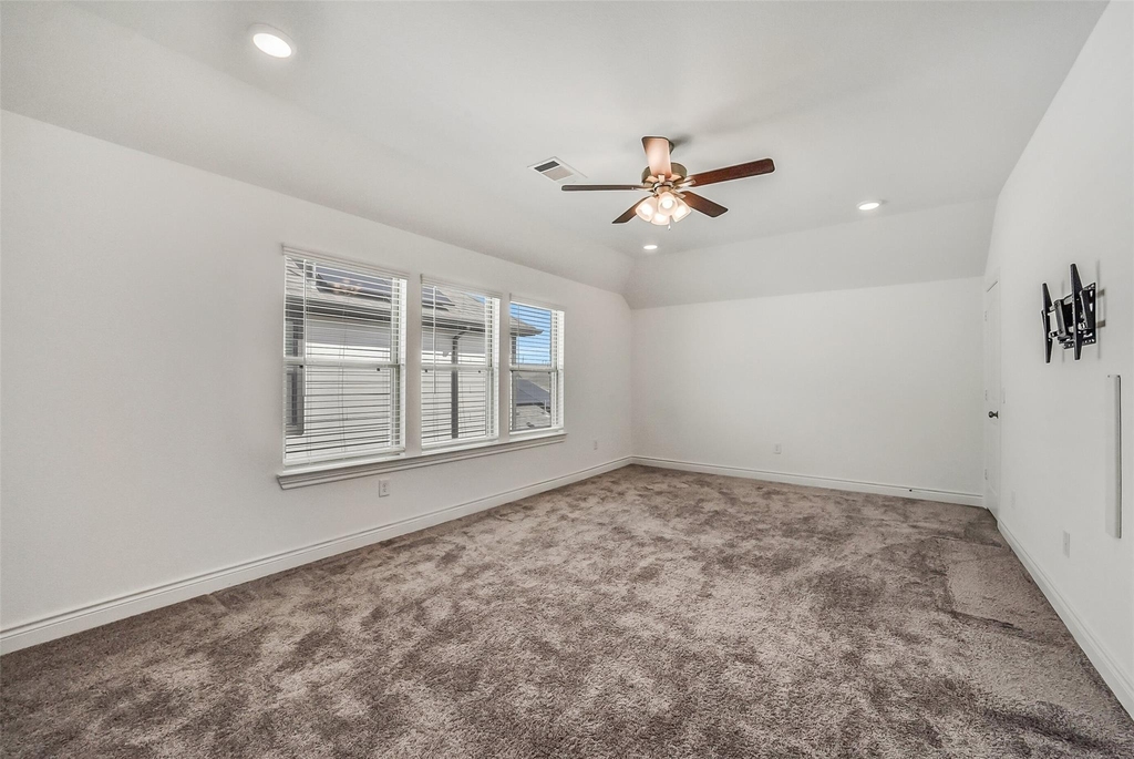 7106 Bur Oak Bend Way - Photo 22