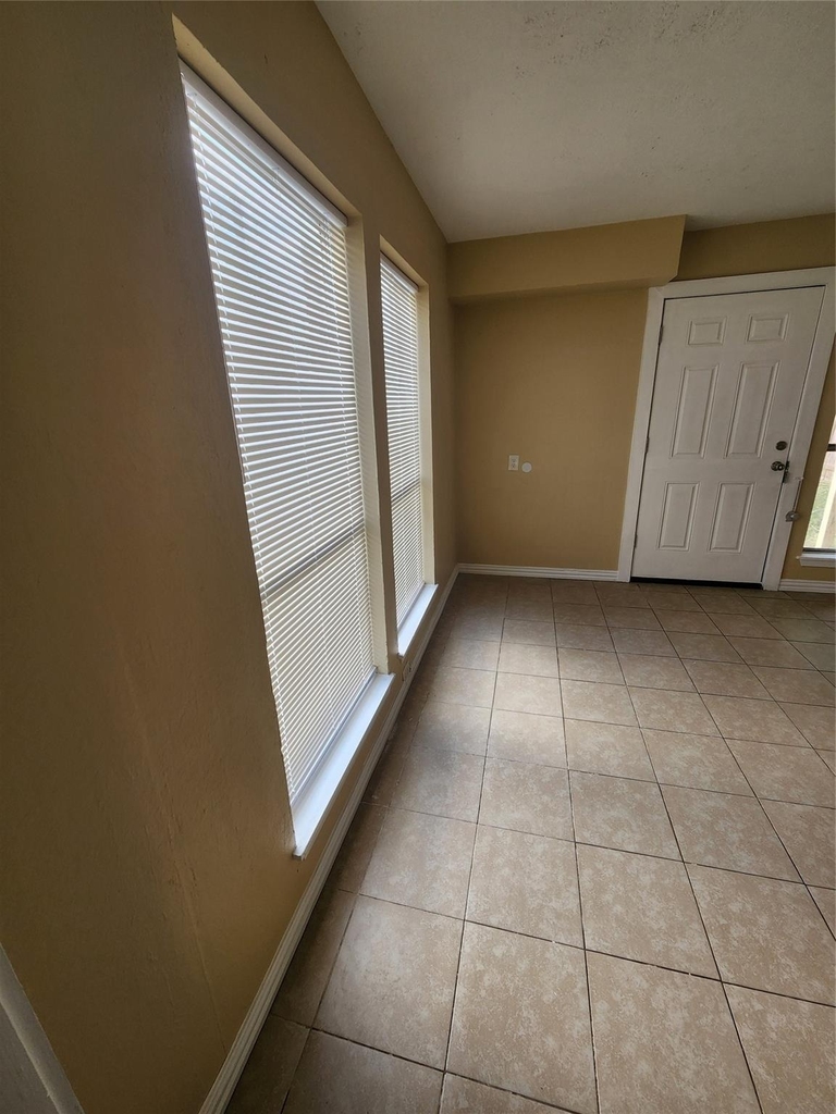 1510 Mcdugald Road - Photo 6