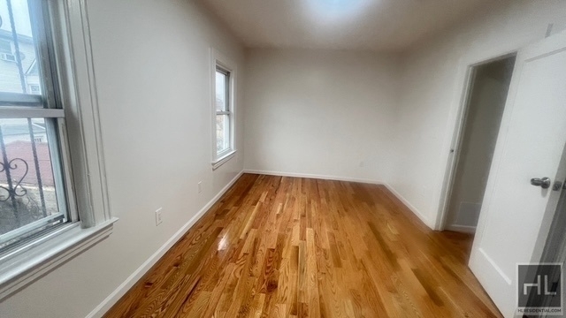 3815 Farragut Road - Photo 3