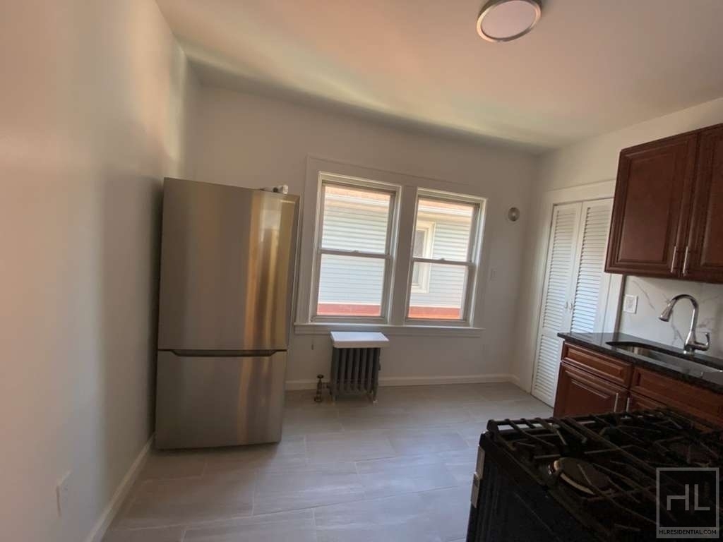 3815 Farragut Road - Photo 0