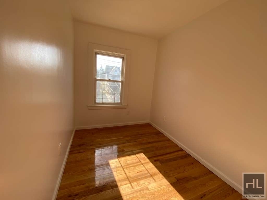 3815 Farragut Road - Photo 6