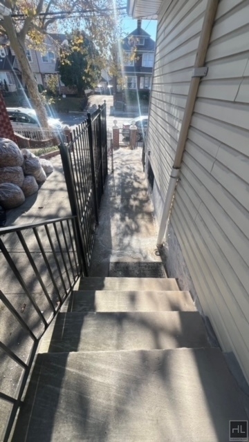 3815 Farragut Road - Photo 10