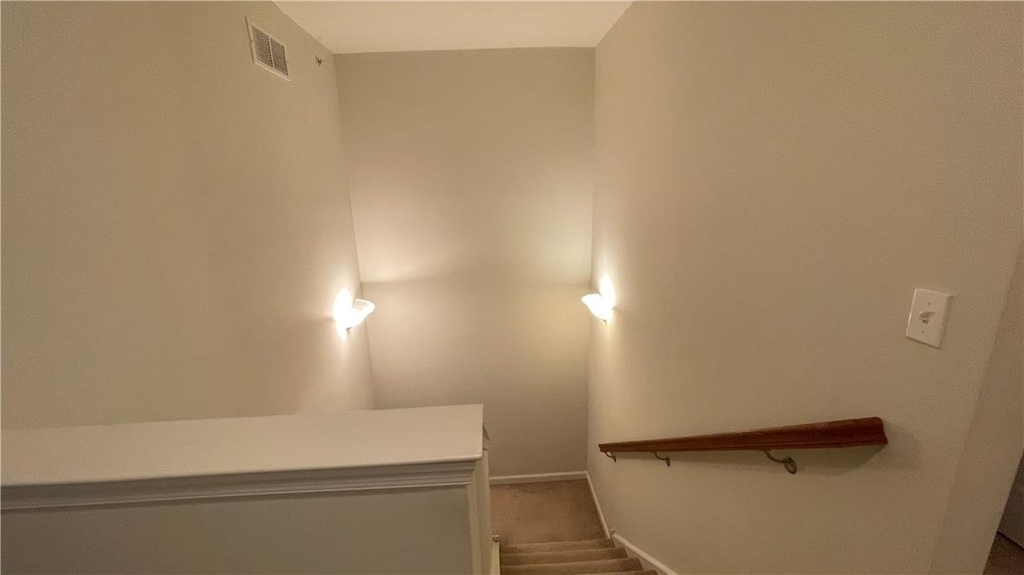 1373 Caspian Street - Photo 11