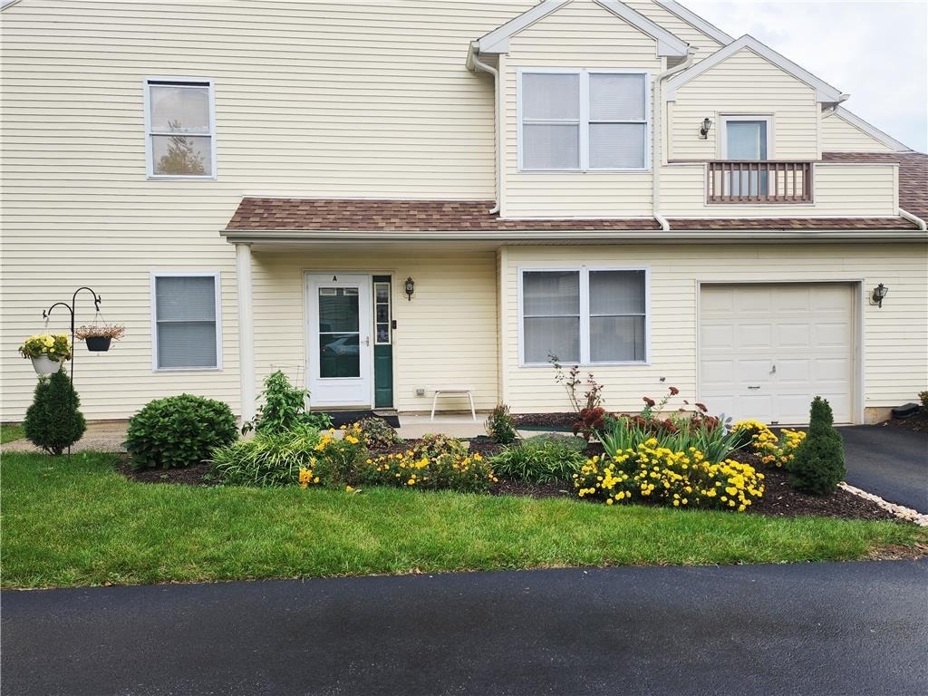 7276 Sauerkraut Lane - Photo 2