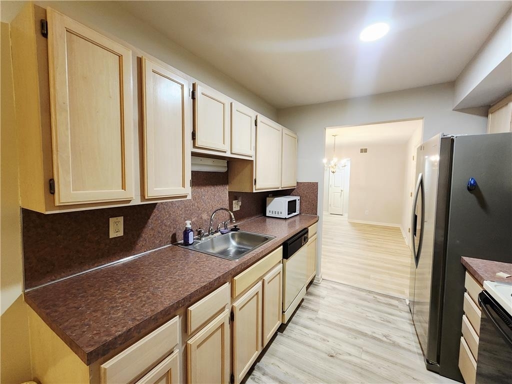 7276 Sauerkraut Lane - Photo 11