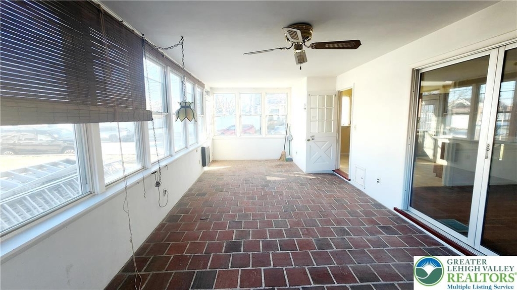 928 Linden Street - Photo 6