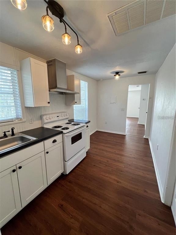 209 W Wisconsin Avenue - Photo 3