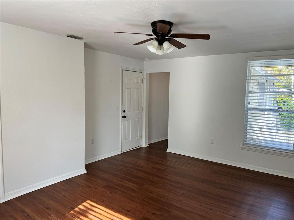 209 W Wisconsin Avenue - Photo 6