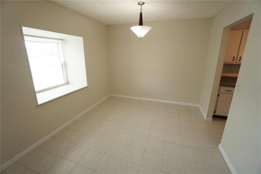 9203 Tudor Drive - Photo 7