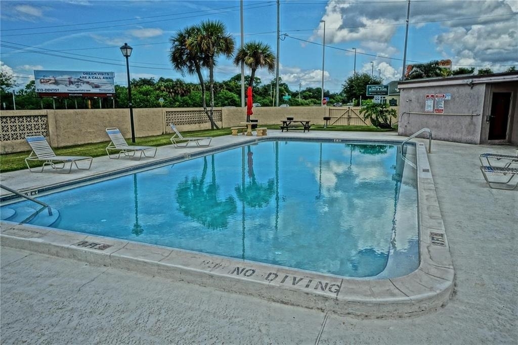 9203 Tudor Drive - Photo 14