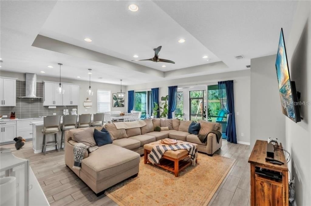 14412 20th Street - Photo 4