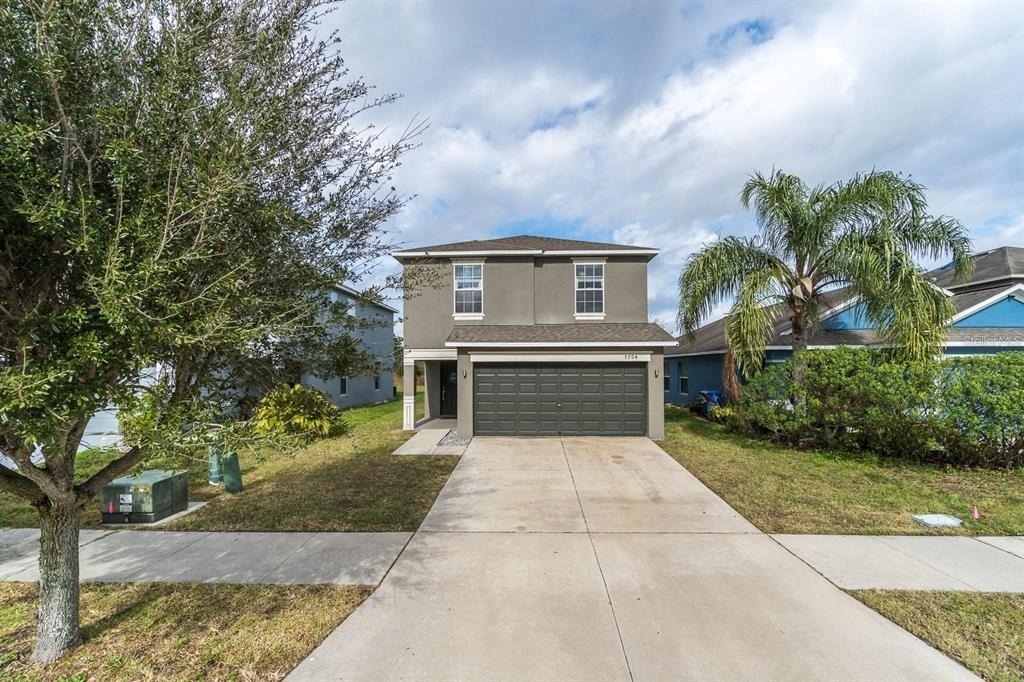 7704 Maroon Peak Drive - Photo 1