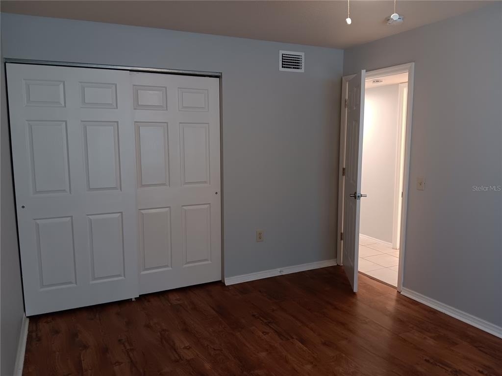 1909 Golden Glade Court - Photo 10