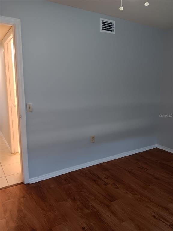 1909 Golden Glade Court - Photo 11