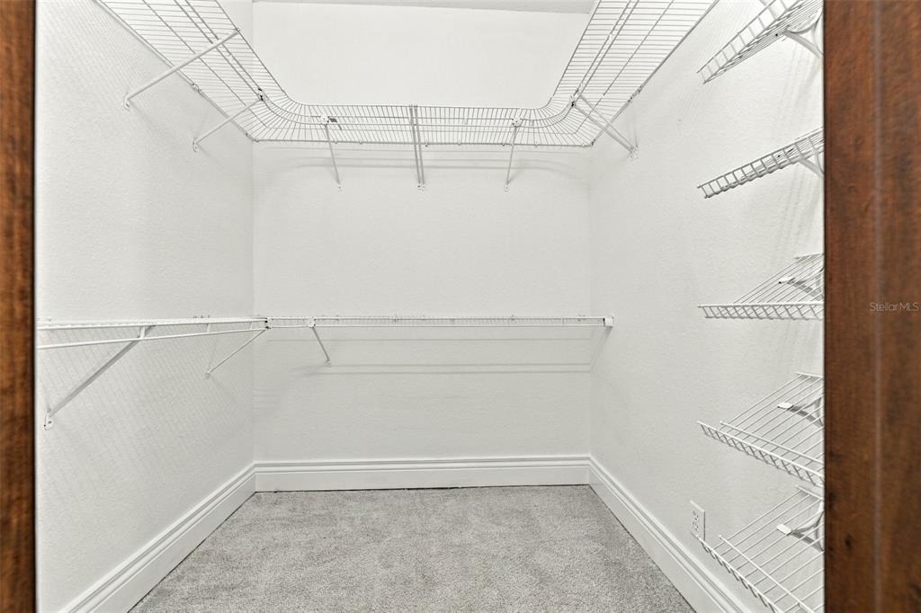 5644 Emerald Pointe Circle - Photo 32