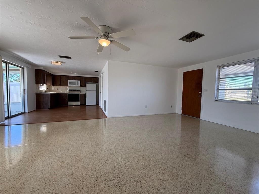 3838 Beechwood Drive - Photo 5