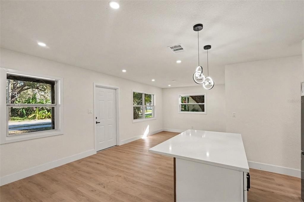 3306 W Wyoming Avenue - Photo 2