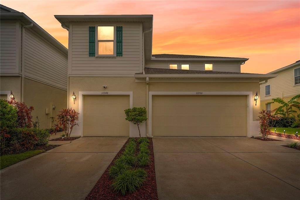 10948 Verawood Drive - Photo 2