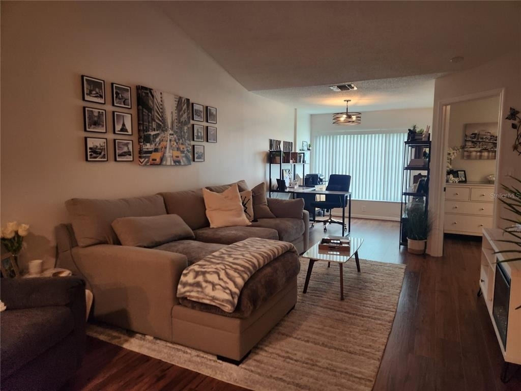2400 Winding Creek Boulevard - Photo 7