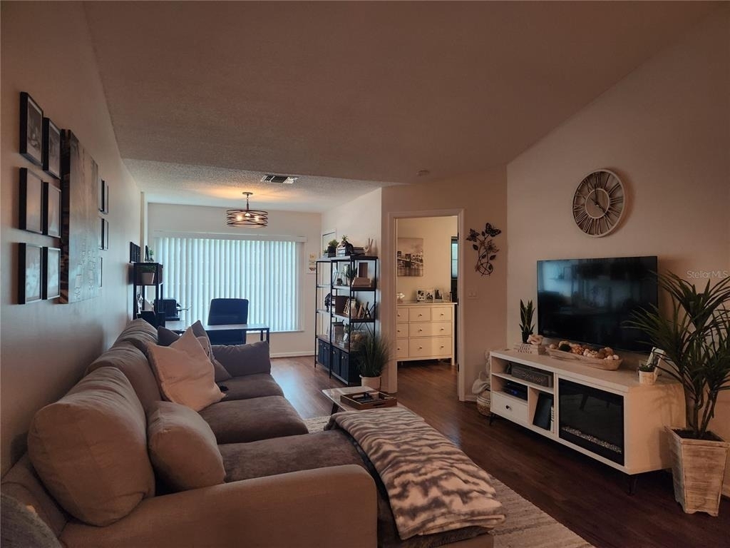 2400 Winding Creek Boulevard - Photo 8