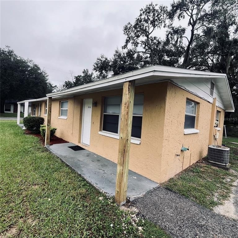 5450 Lisa Circle - Photo 1